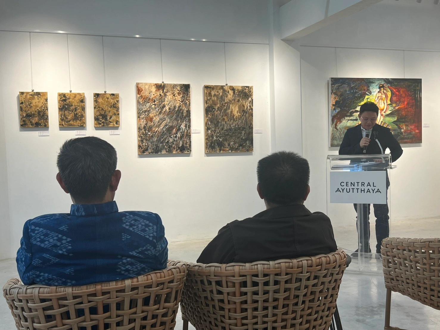 Art season exhibition by PhanatchaNuch 4