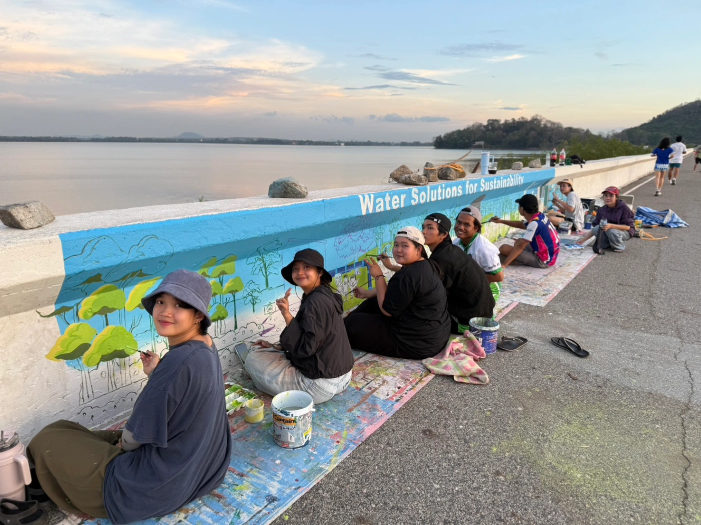 Bang Phra Reservoir wall painting by PhanatchaNuch 6