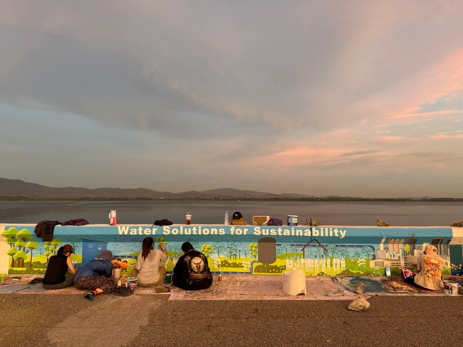 Bang Phra Reservoir wall painting by PhanatchaNuch 10