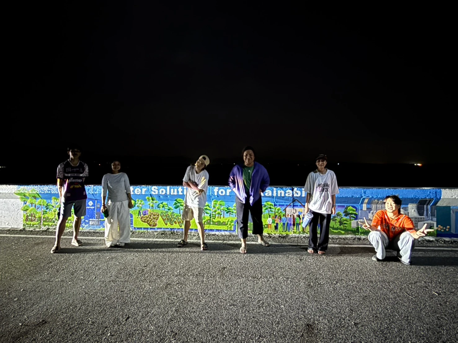Bang Phra Reservoir wall painting by PhanatchaNuch 17