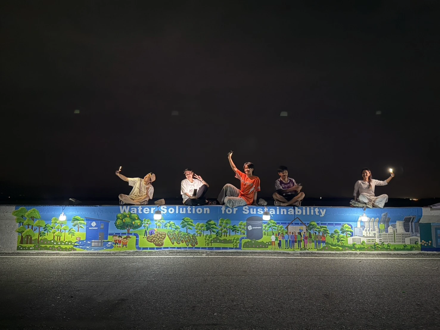 Bang Phra Reservoir wall painting by PhanatchaNuch 18
